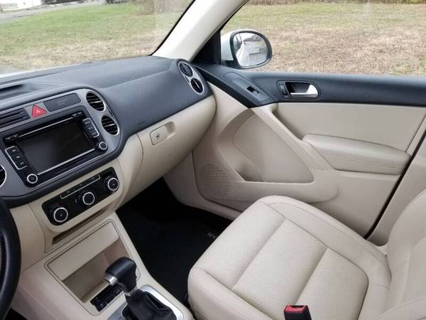 2010 VW TIGUAN 4MOTION 88K - cars & trucks - by owner - vehicle... for sale in Akron, OH – photo 17