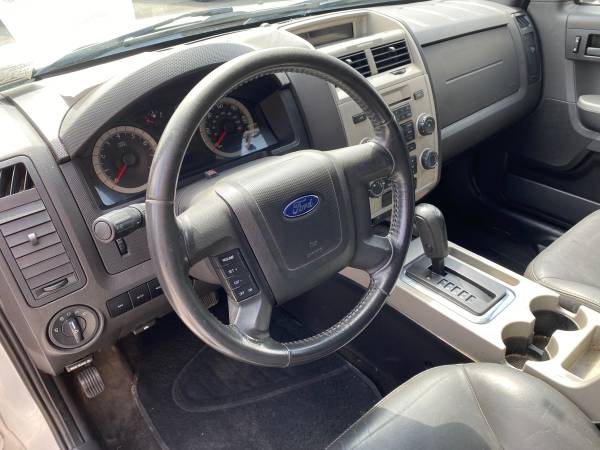 08 Ford Escape XLT AWD Fully Loaded - - by dealer for sale in Bangor, PA – photo 7