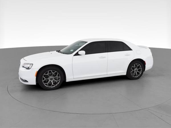 2015 Chrysler 300 300S Sedan 4D sedan White - FINANCE ONLINE - cars... for sale in Tucson, AZ – photo 4