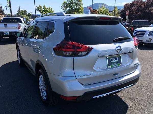2018 Nissan Rogue SV, #53636 for sale in Grants Pass, OR – photo 6