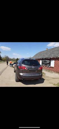 2009 Buick Enclave for sale in Wendell, ND – photo 6