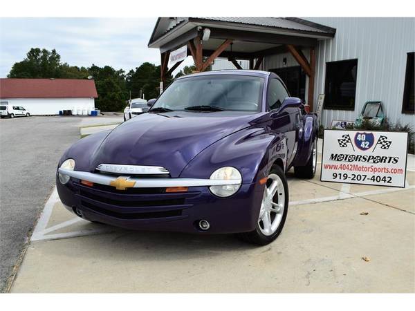 2004 CHEVROLET SSR V8 AUTO LEATHER CONVERTIBLE TRUCK! for sale in Willow Springs, NC – photo 2