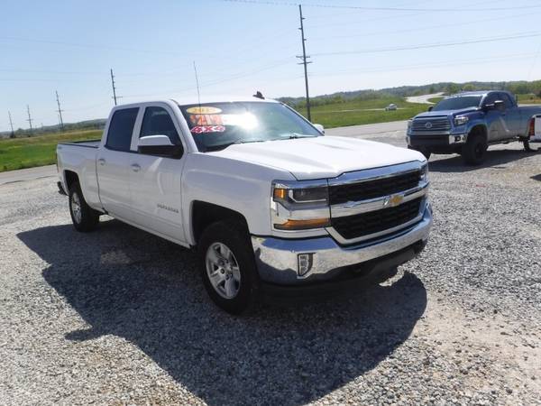 2017 Chevrolet Silverado 1500 4WD Crew Cab 153 0 LT w/1LT - cars & for sale in Other, IN – photo 3