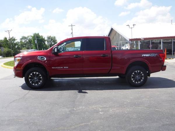 2016 Nissan TITAN XD Crew Cab 4WD PRO-4X Pickup 4D 6 1/2 ft Trades Wel for sale in Harrisonville, MO – photo 9