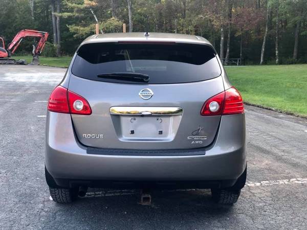 2013 NISSAN ROUGE AWD SPECIAl EDITION (WITH BACKUP CAMRA for sale in Clifton Park, NY – photo 5