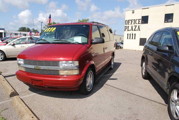 Chevrolet Astro 1997 - - by dealer - vehicle for sale in Mobile, AL – photo 20