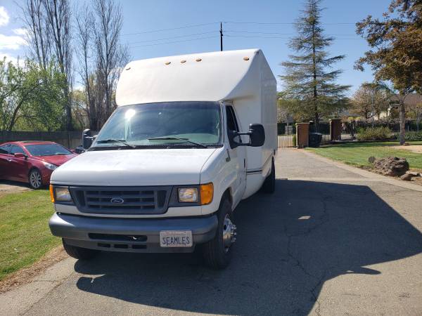 2004 E 450 ford box van 7, 500 for sale in Other, NV – photo 2