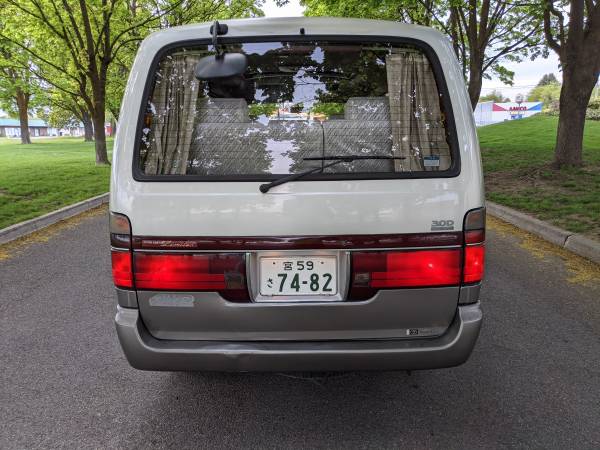 1995 Toyota Hiace AWD RHD JDM Diesel Immaculate condition - cars & for sale in Spokane, MT – photo 4