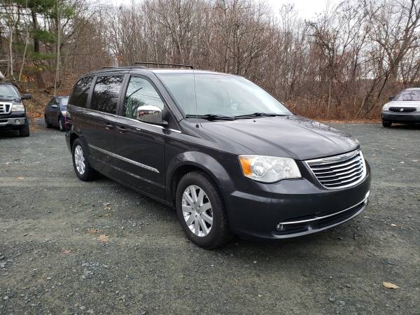 2011 Chrysler Town & Country Touring L Loaded up - cars & trucks -... for sale in Wynantskill, NY – photo 3