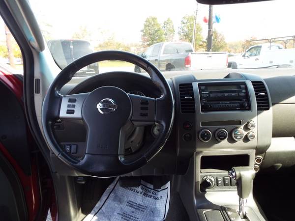 2006 Nissan Pathfinder LE 4WD - cars & trucks - by dealer - vehicle... for sale in Wilmington, DE – photo 7