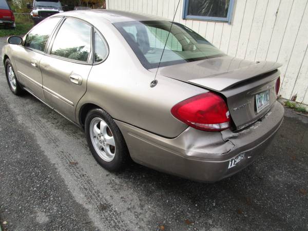 2007 Ford Taurus SE 4 door sedan..runs and drives great. However,... for sale in Anchorage, AK – photo 4