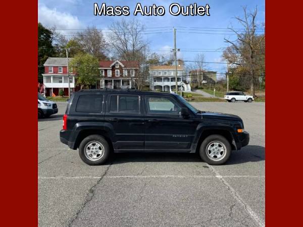 2012 Jeep Patriot 4WD 4dr Sport - cars & trucks - by dealer -... for sale in Worcester, RI – photo 5