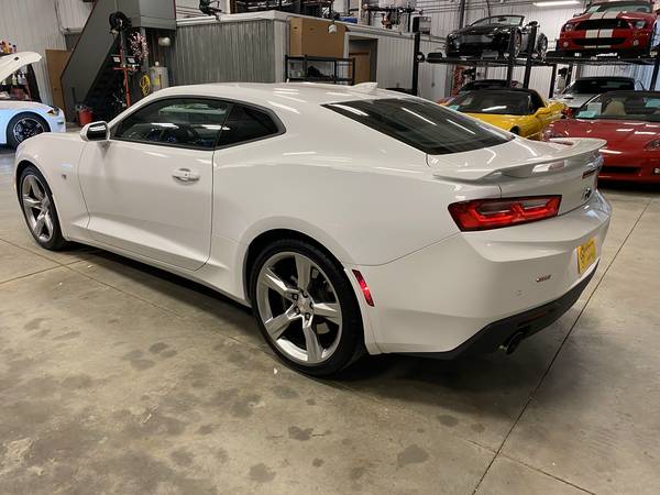 2018 Chevy Camaro 2SS with 1200 Miles! - - by dealer for sale in Sioux Falls, SD – photo 9