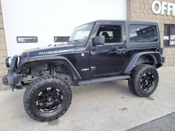 2012 Jeep Wrangler, Black, 6 cyl, 6-speed, Lifted, 21, 000 miles! for sale in Chicopee, CT – photo 10