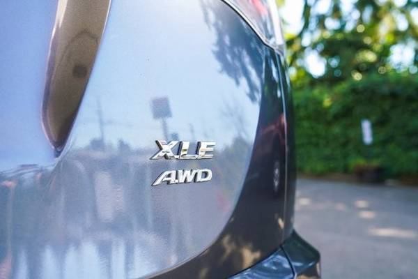 2017 Toyota RAV4 AWD All Wheel Drive Certified RAV 4 XLE SUV - cars for sale in Lynnwood, ID – photo 13