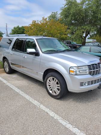 2012 lincoln Navigator L - cars & trucks - by owner - vehicle... for sale in Harker Heights, TX – photo 3