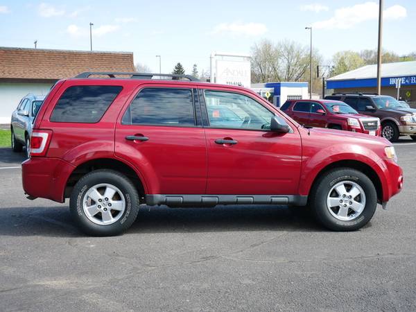 2011 Ford Escape XLT - - by dealer - vehicle for sale in Menomonie, WI – photo 7