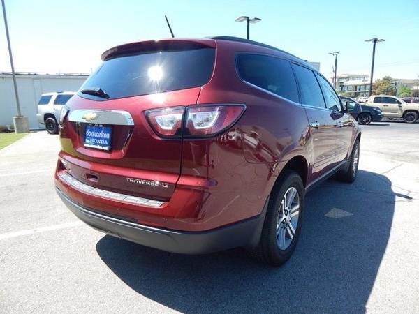 2016 Chevrolet Traverse 2LT - - by dealer - vehicle for sale in Tulsa, OK – photo 3