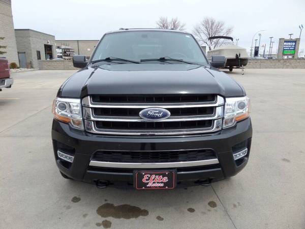 2015 Ford Expedition Limited, Leather, Sun, Navigation, Gorgeous! for sale in Fargo, ND – photo 3