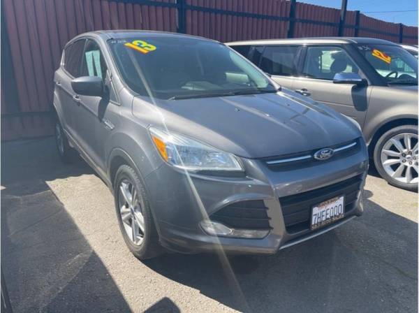 2013 Ford Escape SE Sport Utility 4D - - by dealer for sale in Stockton, CA – photo 2