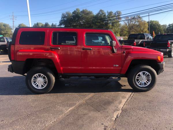 Clean! 2007 Hummer H3! AWD! Guaranteed Finance! for sale in Ortonville, MI – photo 6