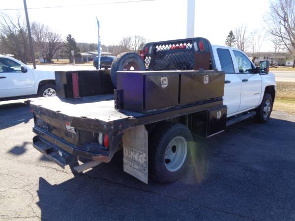 2015 Chevrolet Silverado 3500HD 4X4 DUALLY FLATBED RUST FREE for sale in Loyal, WI – photo 15