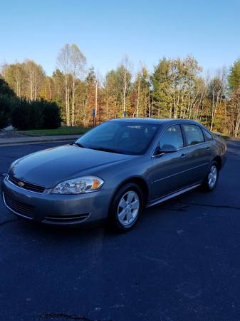 2009 Chevrolet Impala LT, 39,000 Actual Miles!! - cars & trucks - by... for sale in Morganton, NC – photo 2