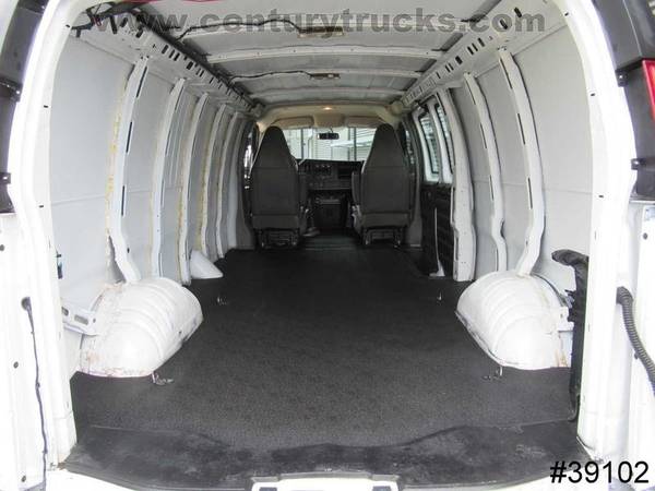 2016 Chevrolet Express 2500 CARGO EXTENDED Summit White for sale in Grand Prairie, TX – photo 8