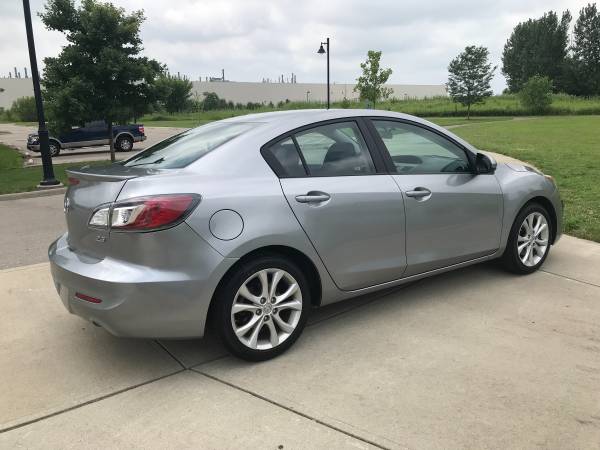 2011 Mazda 3 Sedan Gran Sport - Leather, Moonroof, Alloys!!! for sale in West Chester, OH – photo 8