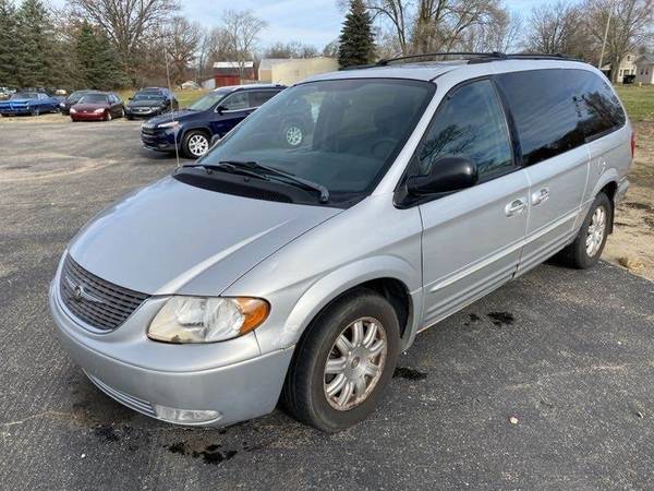 2004 TOWN AND COUNTRY - cars & trucks - by dealer - vehicle... for sale in Battle Creek, MI – photo 2