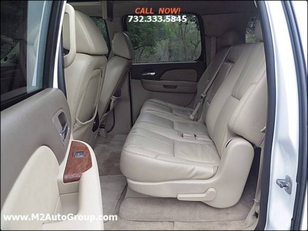 2007 GMC Yukon XL SLE 1500 4dr SUV - - by dealer for sale in East Brunswick, NY – photo 10
