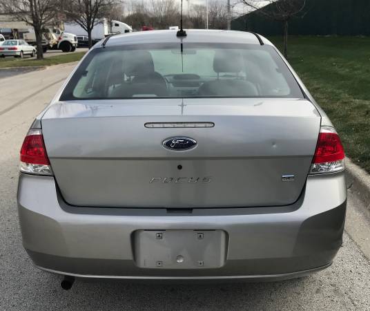 2008 Ford Focus SE 4 Cylinder 133k Original Miles - cars & trucks -... for sale in Hickory Hills, IL – photo 5