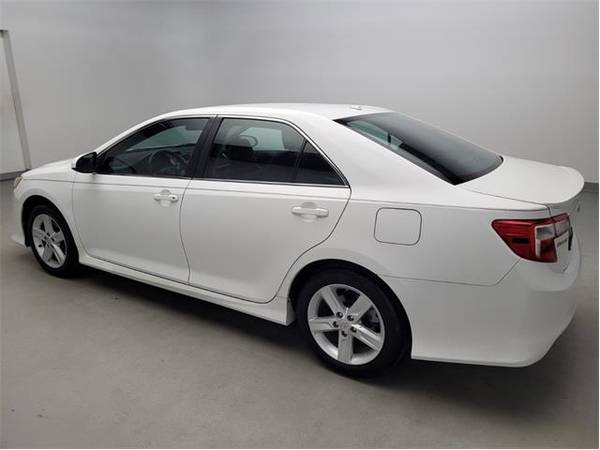 2013 Toyota Camry SE - sedan - - by dealer - vehicle for sale in Lubbock, TX – photo 3