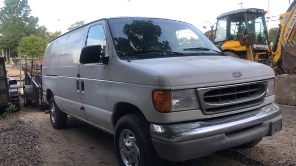 2000 Ford Van E350 for sale in Central Islip, NY – photo 2