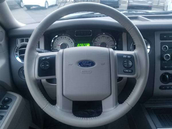 //2011 Ford Expedition//1 Owner//4x4//3rd-Row Seating//Drives Great// for sale in Marysville, CA – photo 11