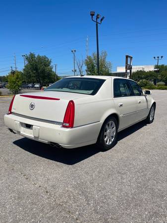 2008 Cadillac DTS - - by dealer - vehicle automotive for sale in Columbia, SC – photo 10