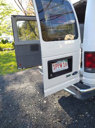Passenger van Ford super duty ecoline for sale in Agawam, MA – photo 2