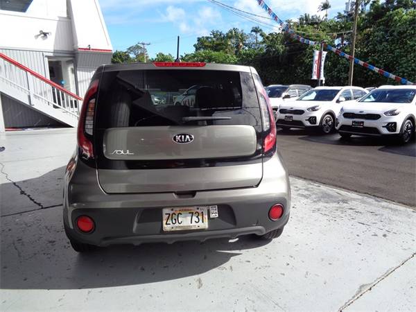 2018 Kia Soul Base - cars & trucks - by dealer - vehicle automotive... for sale in Hilo, HI – photo 4