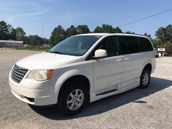 2010 Chrysler Town and Country Handicap Accessible Wheelchair Van for sale in Dallas, CA – photo 2