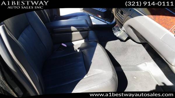2009 Lincoln 6 DOOR Town Car LIMOUSINE 38K SERVICED CLEAN NO FEES for sale in Melbourne , FL – photo 23