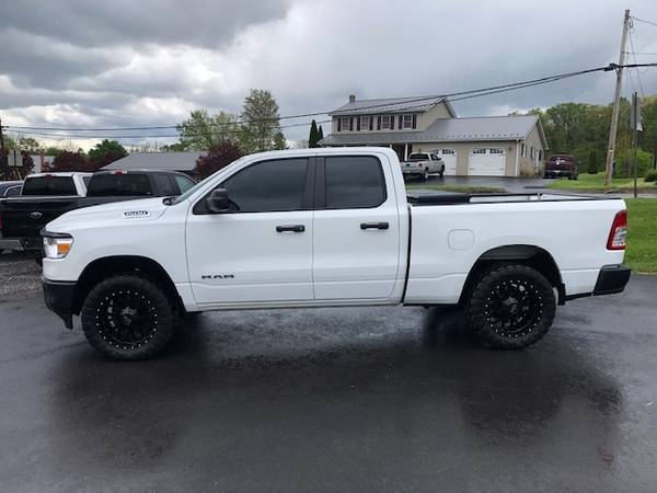 2019 RAM 1500 V6 4X4 CREW CAB 4 DOOR - - by dealer for sale in Penns Creek PA, PA – photo 2