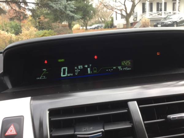 Prius V 5 Hybrid 2012 -1 Owner - cars & trucks - by owner - vehicle... for sale in Bayville, NY – photo 9