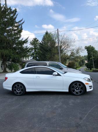 2014 MERCEDES-BENZ C350 4matic coupe for sale in Lititz, PA – photo 3