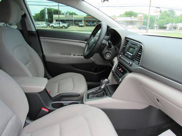 2017 Hyundai Elantra SE 2.0L Auto for sale in Killeen, TX – photo 19