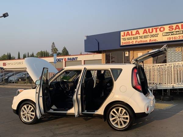 2019 Kia Soul + ONE OWNER****LOW MILES****SUPER NICE AND CLEAN -... for sale in Sacramento , CA – photo 14