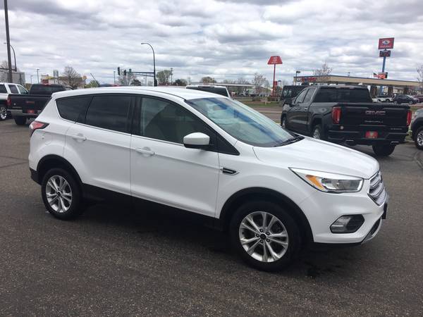 FORD ESCAPE SE FOUR DOOR SUV 2017 - - by dealer for sale in Monticello, MN – photo 3