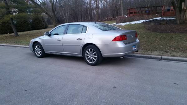 2006 Buick Lucerne CXS -69k - Low Miles - cars & trucks - by owner -... for sale in Lincolnshire, IL – photo 4