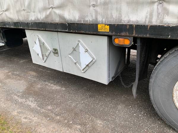 Freightliner w/curtain side box for sale in Ferndale, WA – photo 12