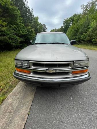 2001 Chevrolet Blazer - - by dealer - vehicle for sale in Benton, AR – photo 10
