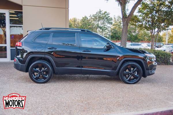 2018 *Jeep* *Cherokee* *Latitude* - cars & trucks - by dealer -... for sale in Arlington, TX – photo 7